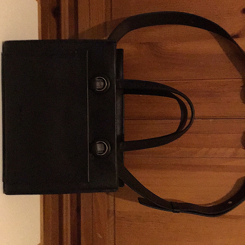 COLE HANN handbag used 2 times to church. Mint